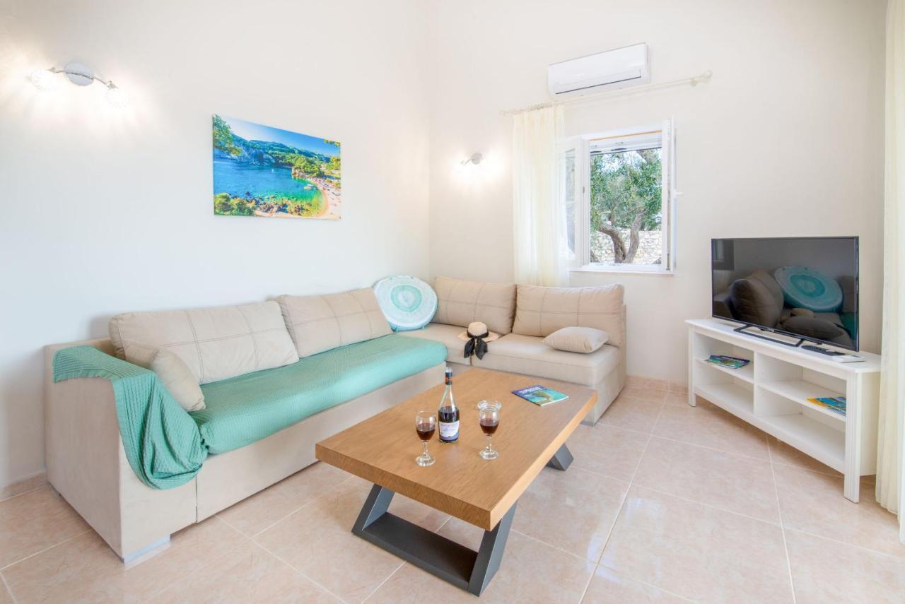 Villa Plagia Gaios Luaran gambar