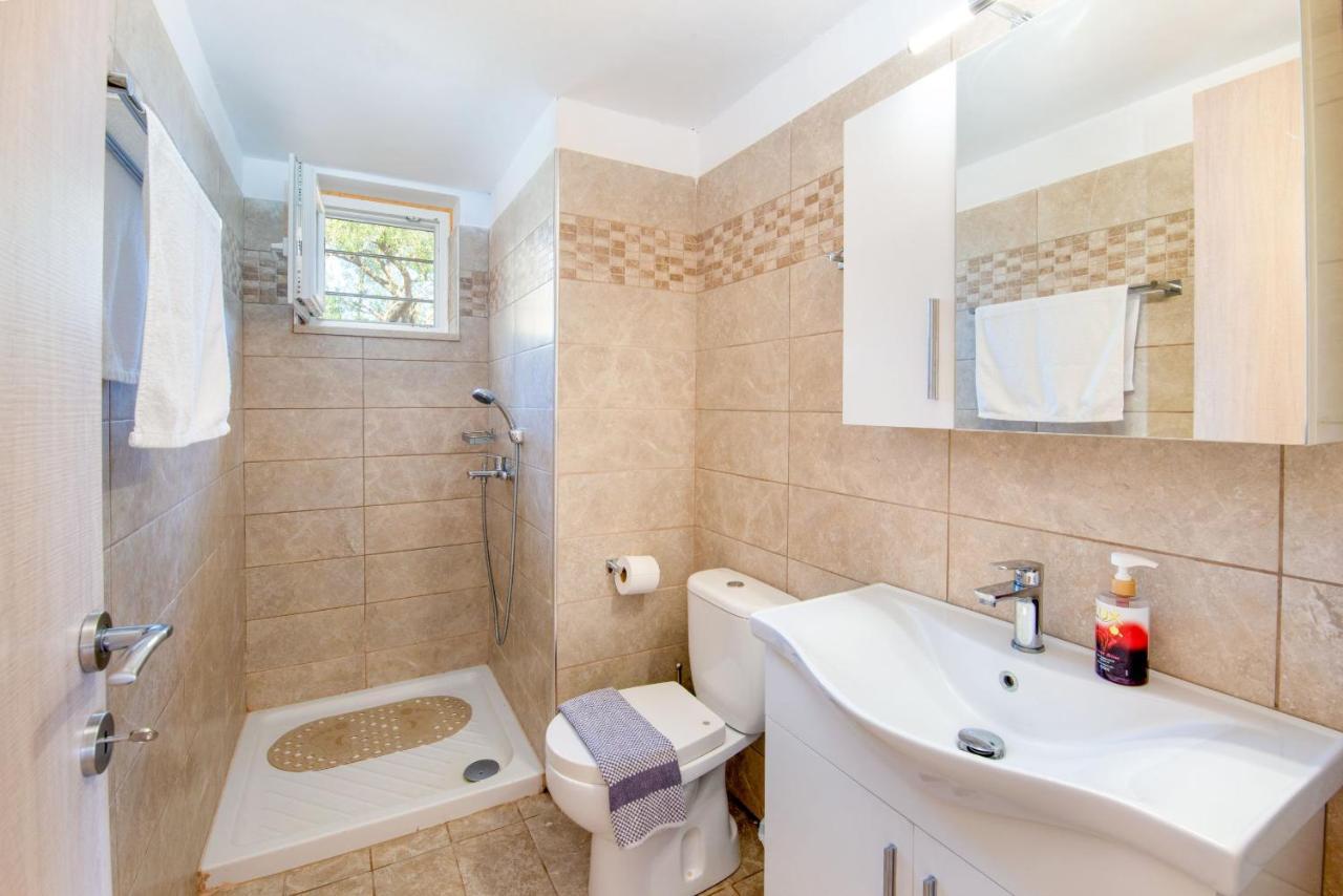 Villa Plagia Gaios Luaran gambar